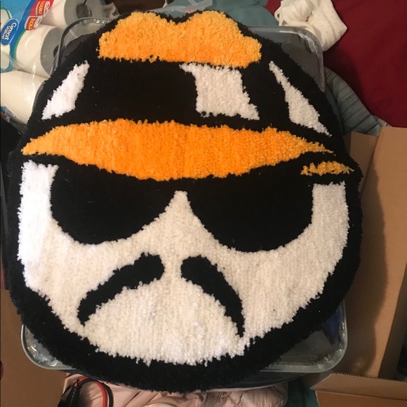 Custom Handtufted Rug - Picture 2 of 4